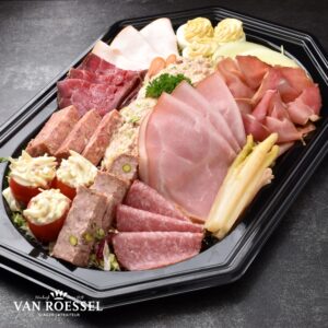 Koude schotel A: met vlees en fruit